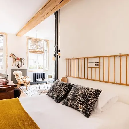 Milan, Centre Historique Et Climatise, 1er Apartament *